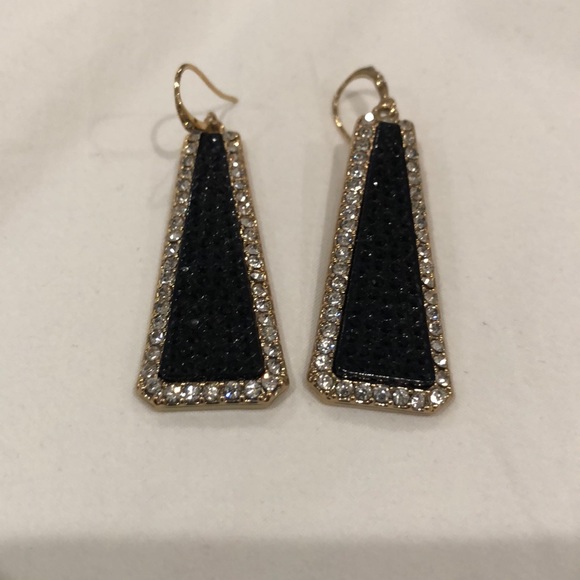 Black and crystal Triangle drop earrings - Picture 1 of 4